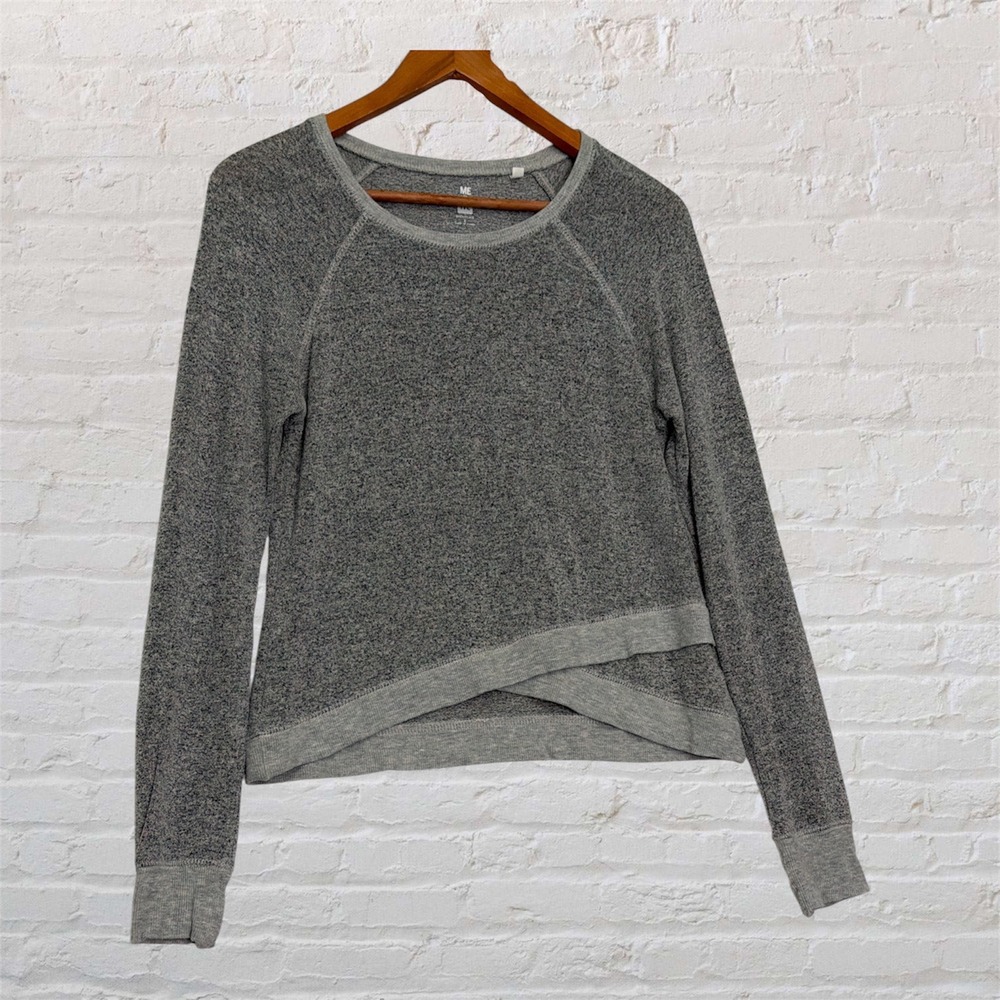Me To We Essentials Grey Marled‎ Long Sleeve Crossover Tulip Hem Top Small